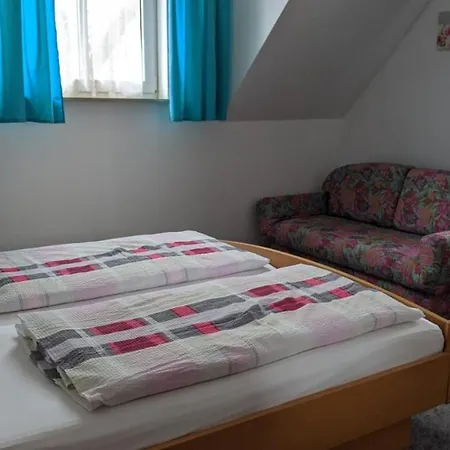 Landgasthof Zum Seehof 2*